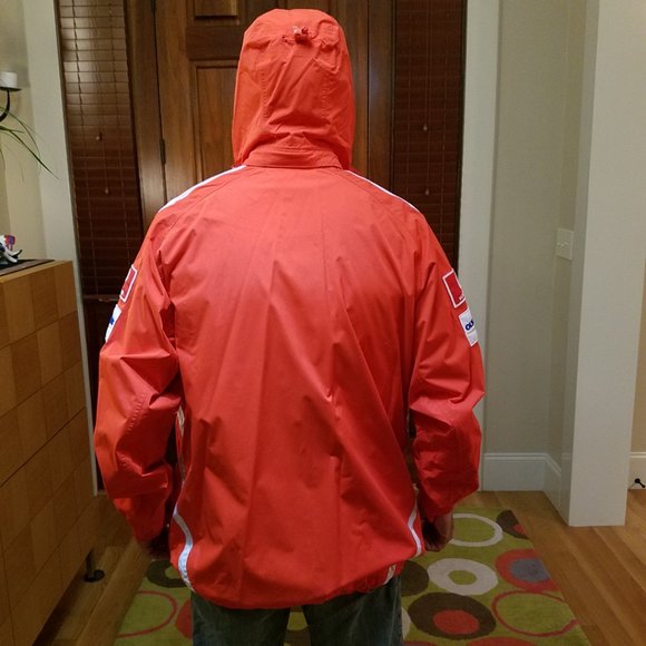 2006 VIP Puma Ferrari F1 Team all-weather jacket - Picture 3 of 11